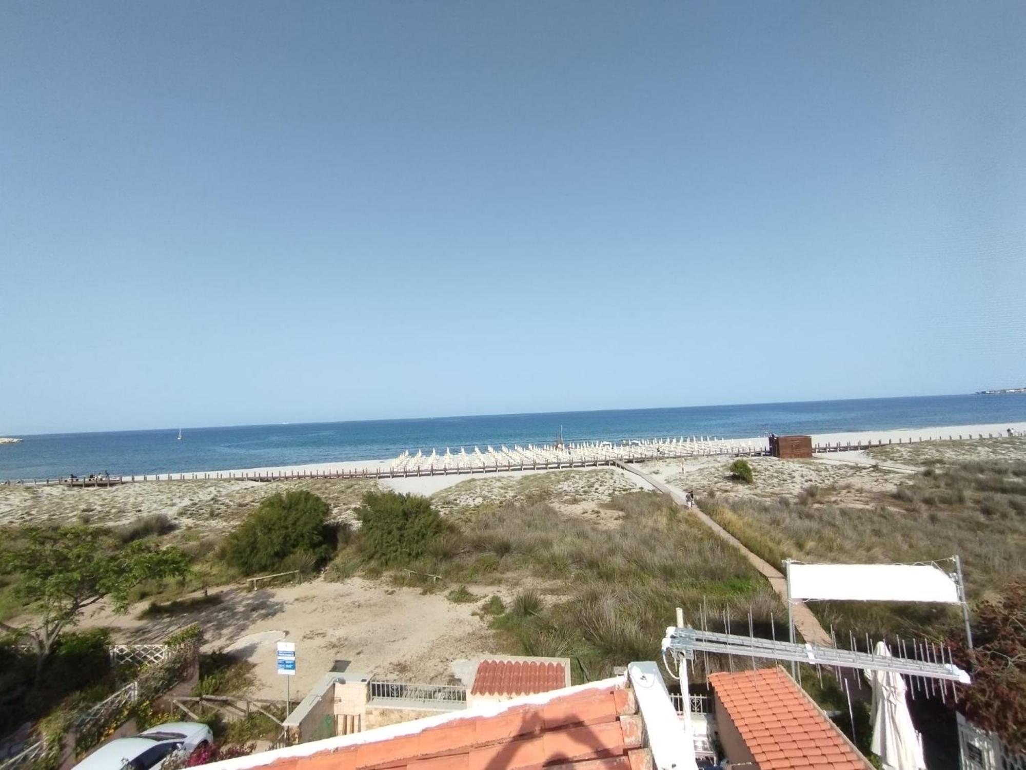 Summer Room- Fronte Spiaggia 拉卡勒塔 外观 照片